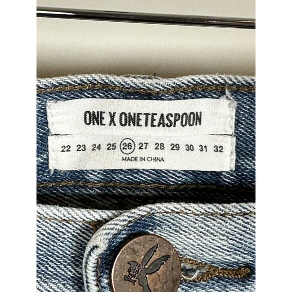 One x One Teaspoon Awesome Baggies Low Waist Relaxed Leg Tapered Jean Ripped 26 - Picture 4 of 8